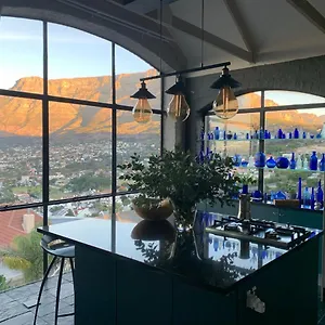 https://eagles-nest.hotels-capetown.com