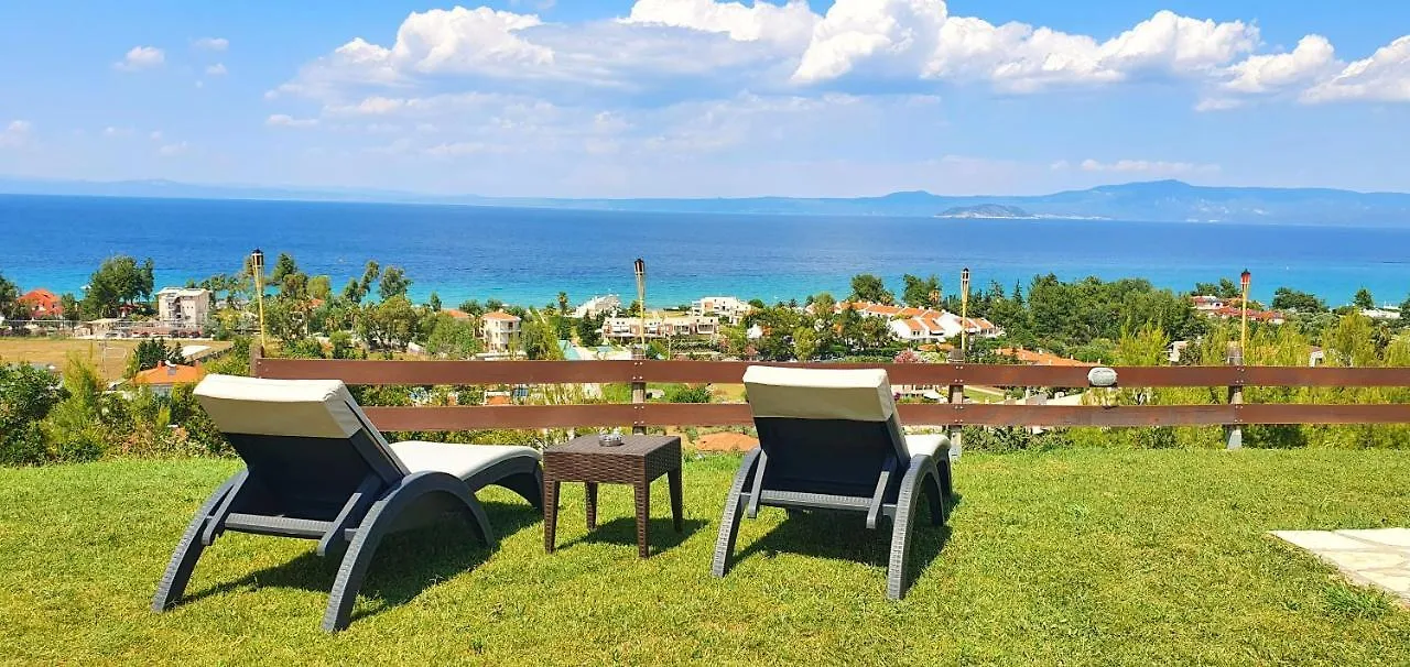 Bungalow White Tennis Apartments & Suites Pefkochori