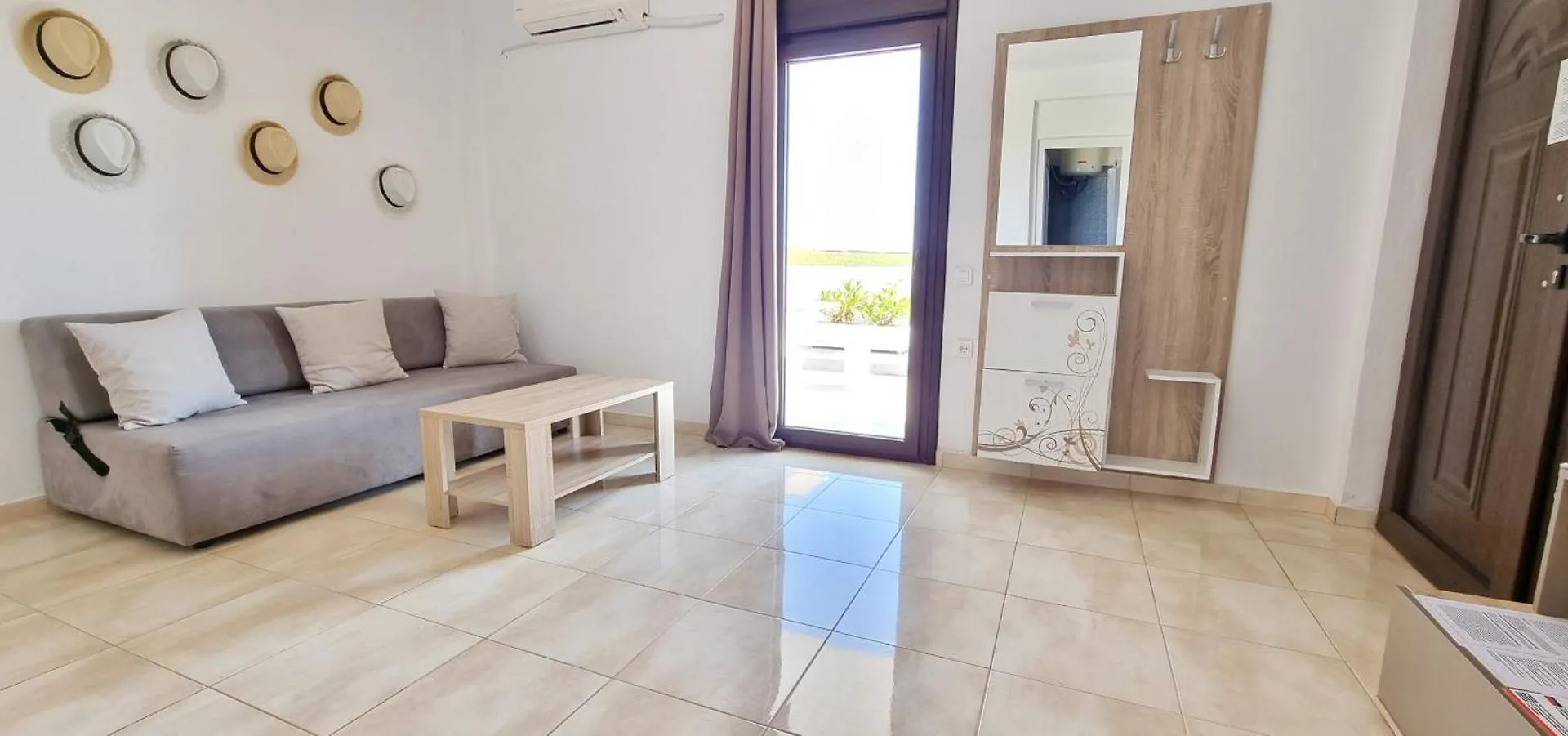 Bungalow White Tennis Apartments & Suites Pefkochori 0*,